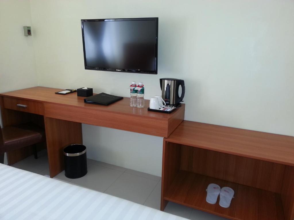 Parkway Hotel Surigao City Dış mekan fotoğraf